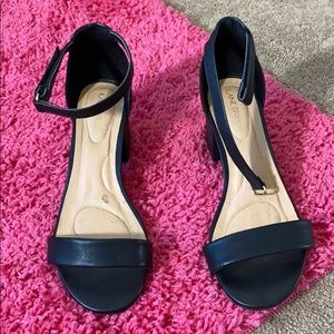 Black block heel size 7